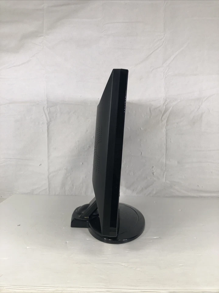 20" INCH HANNSPREE HF229H MONITOR WITH VGA AND POWER CORD - Image 2 of 4