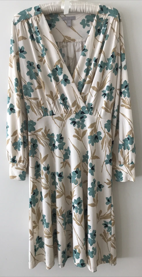 H&M belle robe midi/“Tea Dress” effet 1940s. Encolure V plongeant. T S/M. NEUF! - Photo 2/4