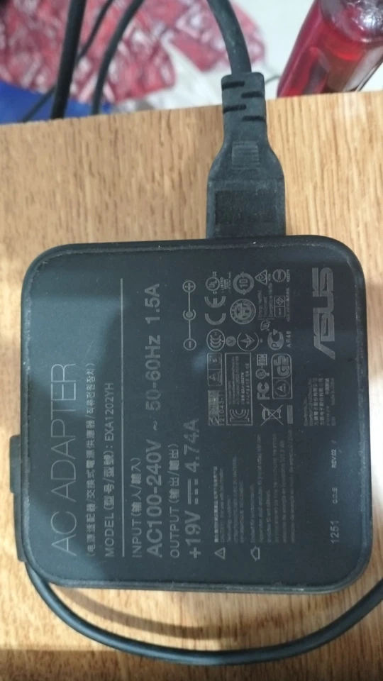 Notebook Asus X53S i7-2630 8 Gb ddr HD 760 GB 15,6" vga 2 Gb - Immagine 4 di 4