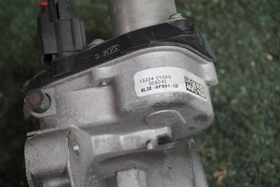 Ford Expedition 2013 2014 5,4 L carrocería del acelerador OEM 8L3E9F991CB Foto 2 de 4