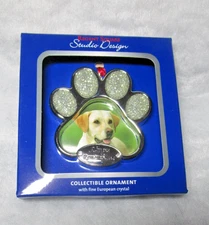 REGENT SQUARE "ALWAYS REMEMBERED"  ORNAMENT -WITH FINE EUROPEAN CRYSTAL