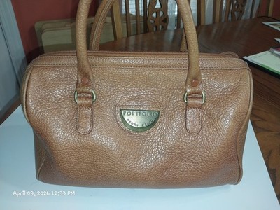 Perry Ellis Portfolio Barrel Style Leather Purse Ink Stain Inside See Photos 