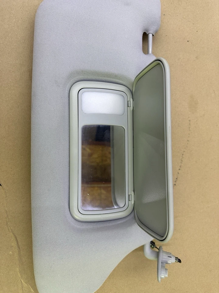 02-05 Mercedes W163 ML500 ML320 ML350 Pass Side Sunvisor Shade Cover Gray OEM - Image 3 of 4