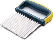 Sturdy Yellow Crinkle Slicer with Protective Cover – Ideal for Creative Cooking