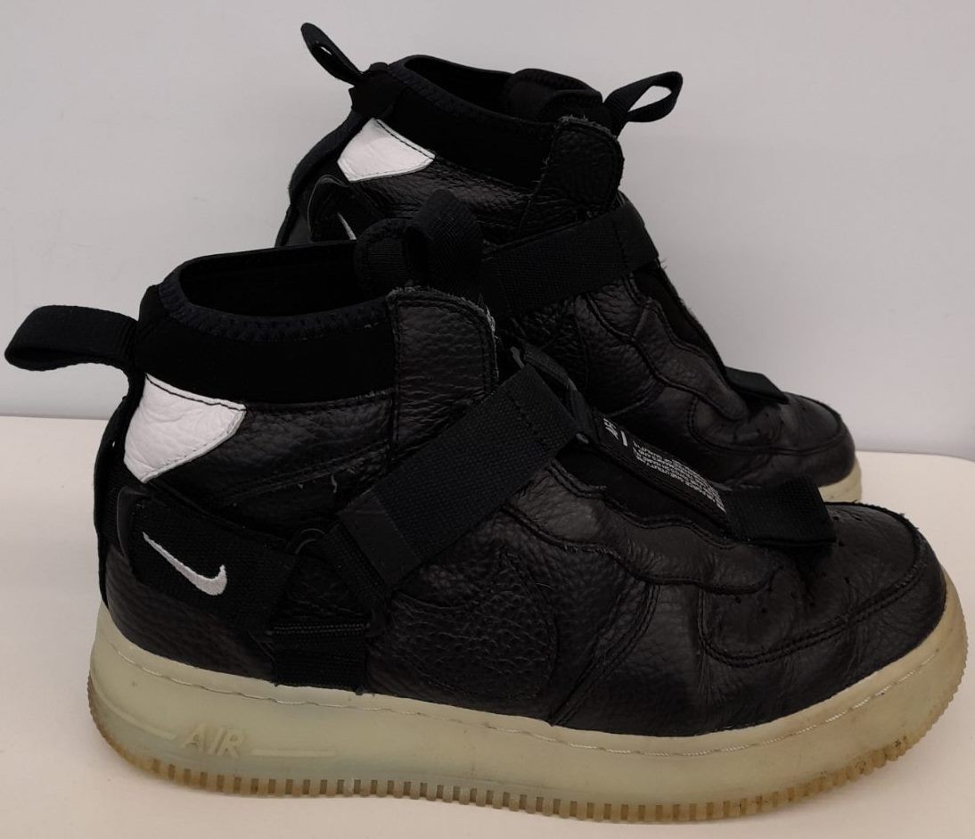 nike air force utility mid black