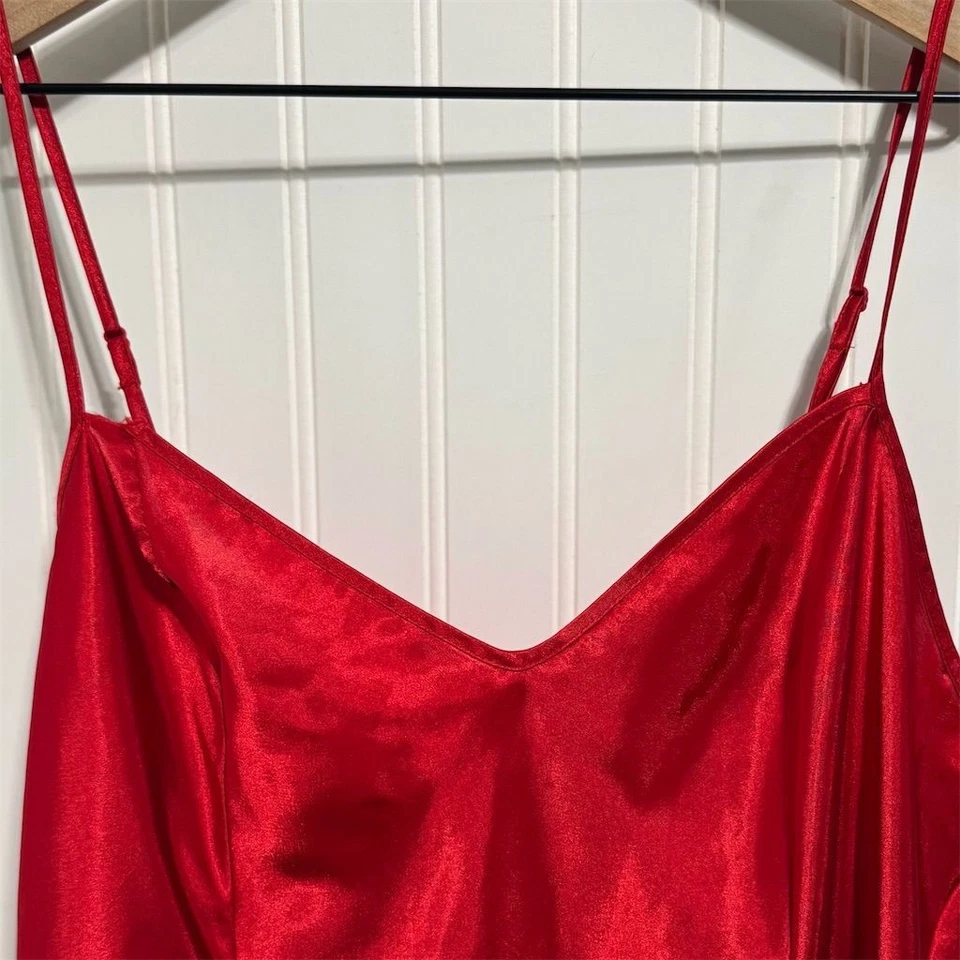 VTG Victoria’s Secret Red Satin Lace Chemise Slip L Y2K Baddie Coquette Dress - Image 4 of 4