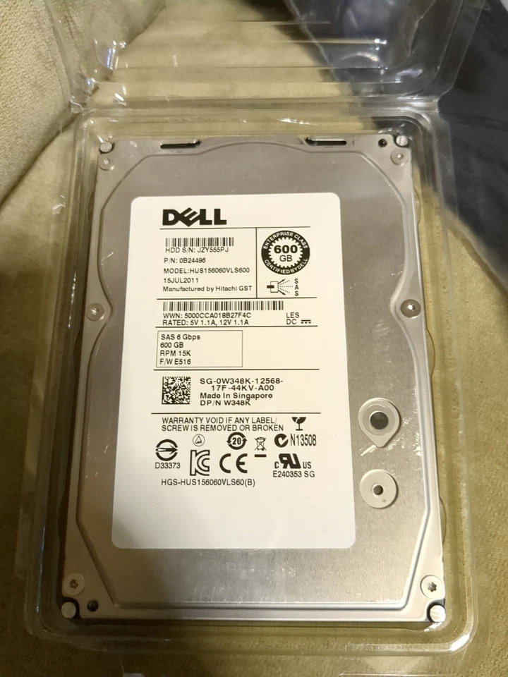 Hard Drive Dell 0W348K W348K 600GB 15000U/Min 64MB SAS-2 HUS156060VLS600 3.5'' - Image 2 of 4