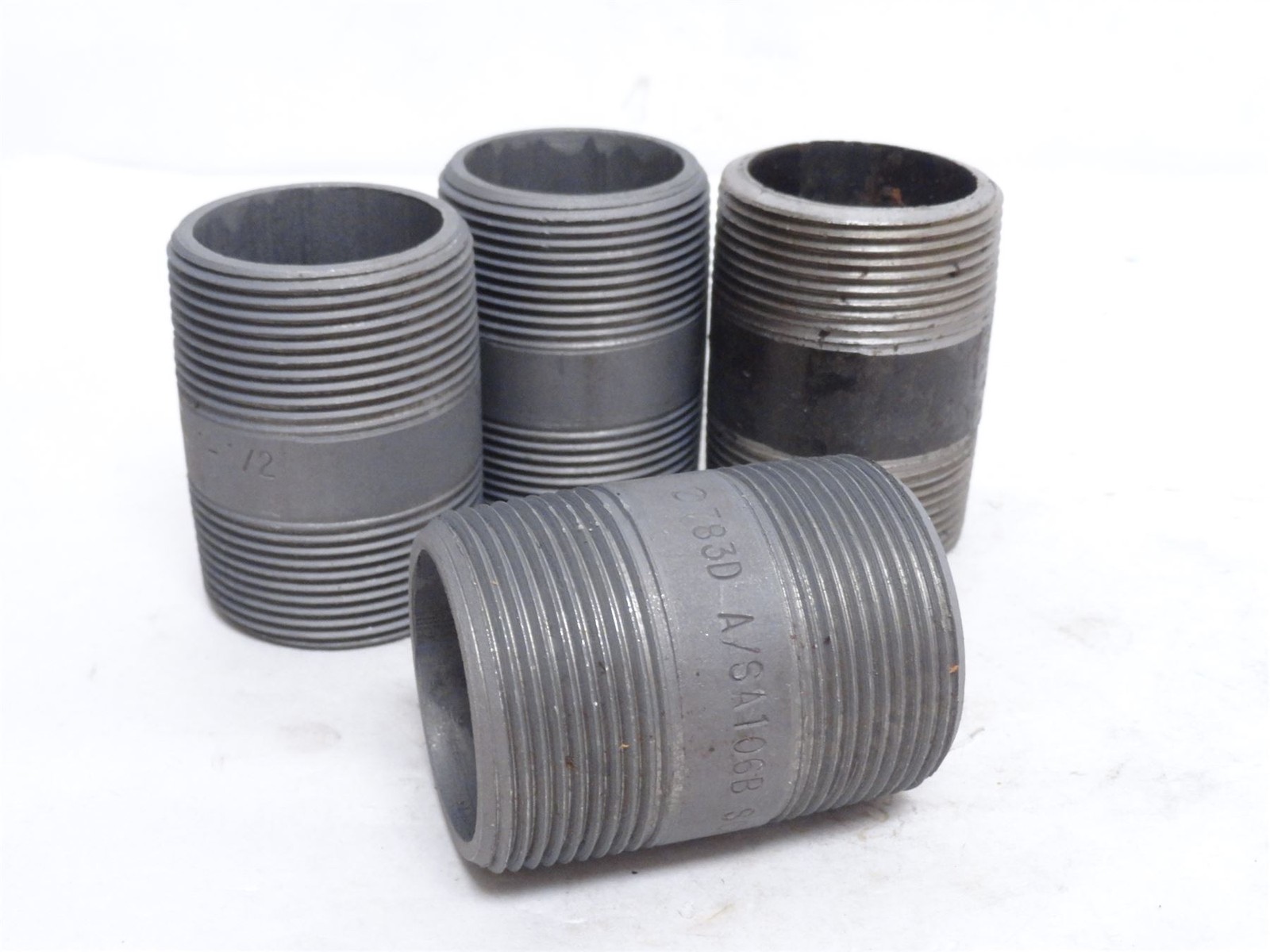 247275 New-No Box; Industry-Std 1LMR3 Lot-4; Pipe Nipples Sch: 80; 1-1/2NPT