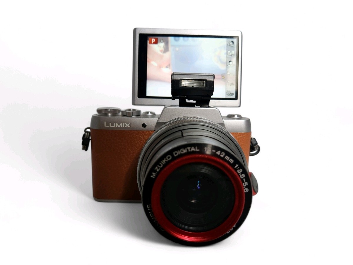  特価ブログのポータルサイト Panasonic Lumix DMC-GF7 Mirrorless Camera with 14-42mm デジタルカメラ