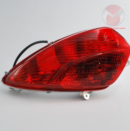 Stop / Phare / Feu Arrière Malaguti F12 Phantom Rst Lc-Lc 50 2006