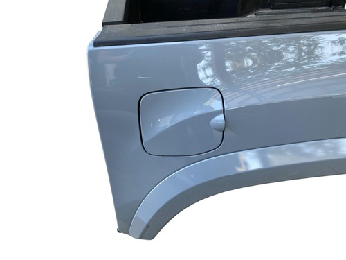 2016-2023 TOYOTA TACOMA 5' PICKUP BOX BED W/FENDER FLARE CEMENT (FC14) *SCRATCH* - Picture 21 of 23