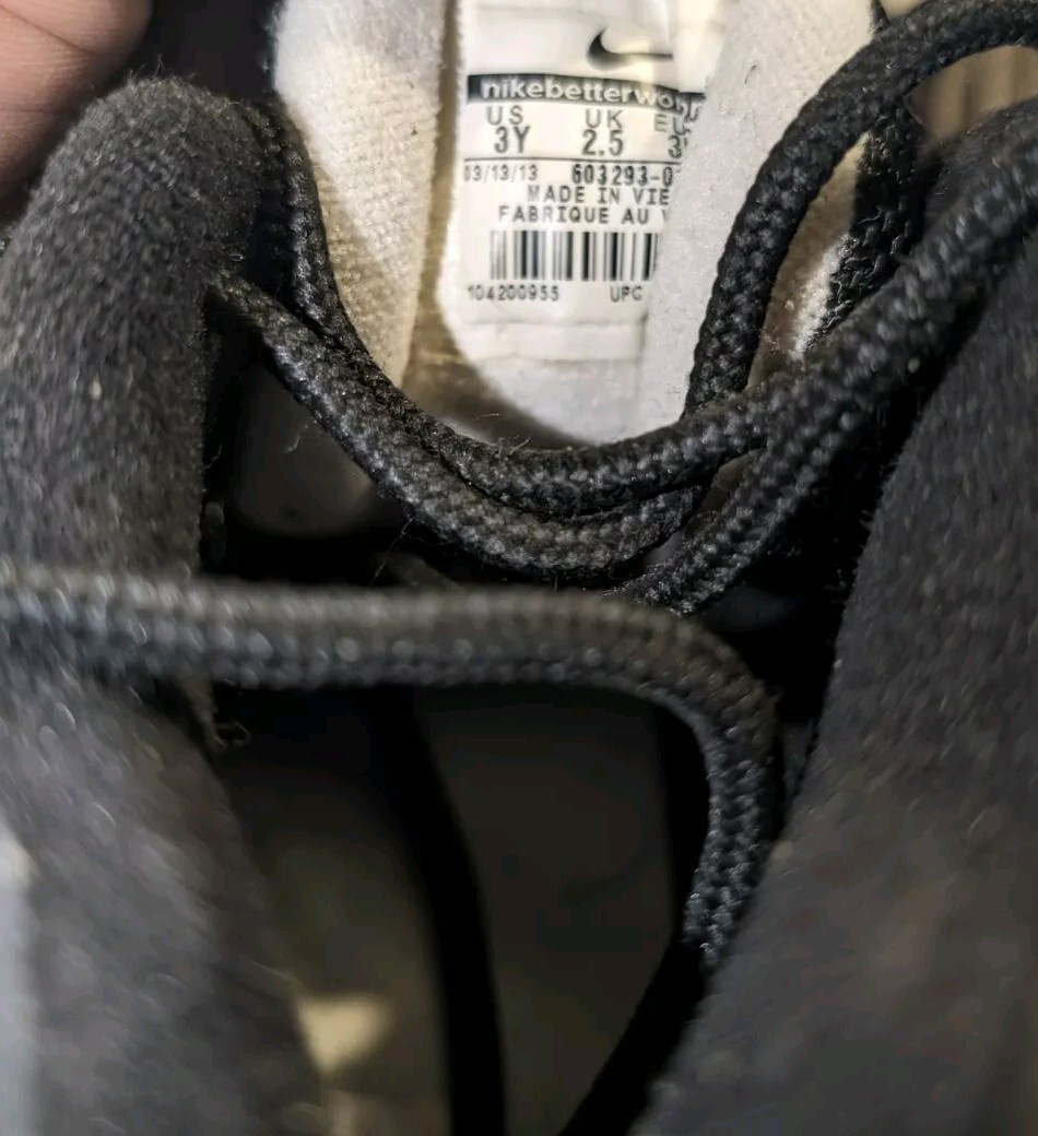 RARE! NIKE Air Slant Mid 3Y Black White Cross Training RARE! NIKE Air Slant Mid 3Y Black White Cross Training