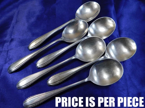 WALLACE REMBRANDT STERLING SILVER CREAM SOUP SPOON - VERY GOOD CONDITION