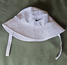 Nike Infant Unisex White Bucket Hat UPF 40 Chin Strap 100 Polyester 2682-001