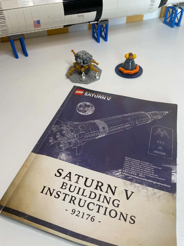 LEGO Ideas 92176 NASA Apollo Saturn V, photo 3 sur 5