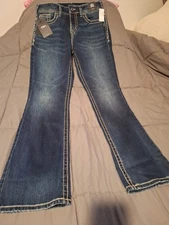 Silver Jean Co. Jeans, 30x33 NWT, Midrange Rise, Curvy Fix, Slim Boot.
