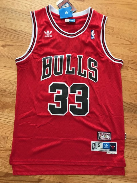 red scottie pippen jersey