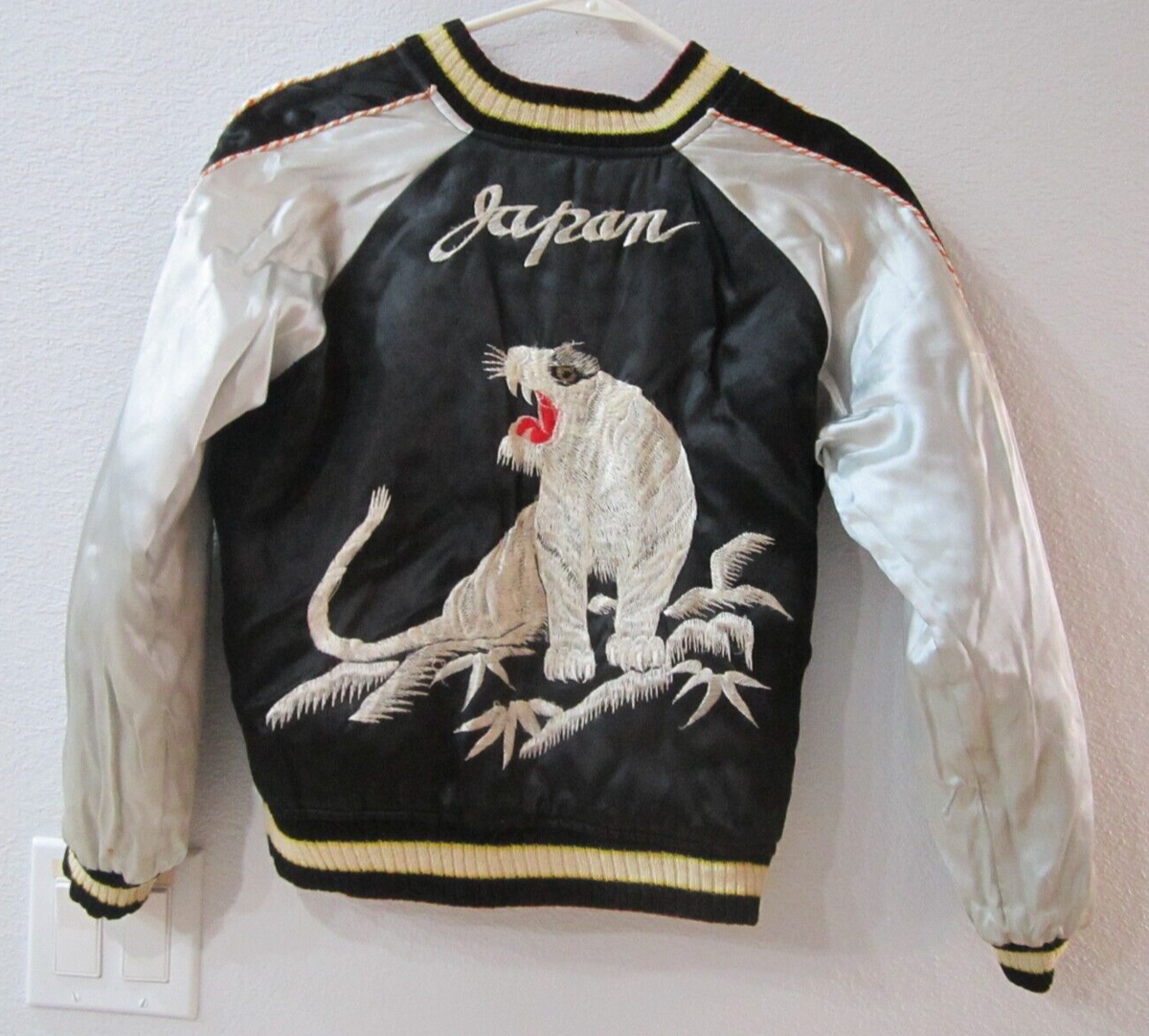 1950s Vintage Sukajan Souvenir Bomber Jacket WWII Reversible