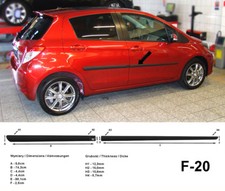 Seitenschutzleisten schwarz für Toyota Yaris III 5-Türer vor Mopf 12.2010-7.2014 Seitenschutzleisten schwarz für Toyota Yaris III 5-Türer vor Mopf 12.2010-7.2014