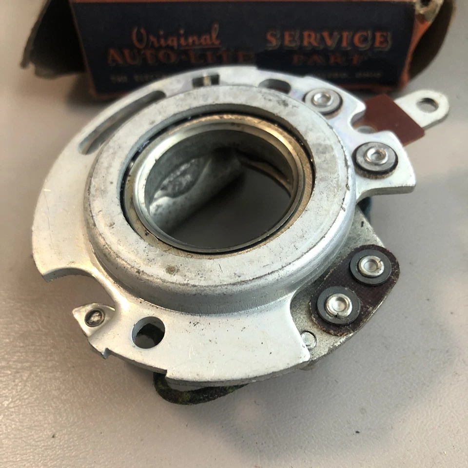 Пластина выключателя в сборе 1942 - 1947 Chrysler Plymouth новые из старых запасов IGS 3004 K  - Изображение 4 из 4