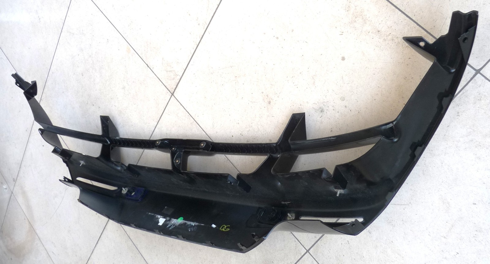 2023-2025 McLaren P28 750s Rear bumper cover lower valance diffuser 28AA265CP OE
