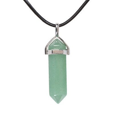 Natürlicher grüner Aventurin Edelstein sechseckig spitz Reiki Chakra Anhänger echt