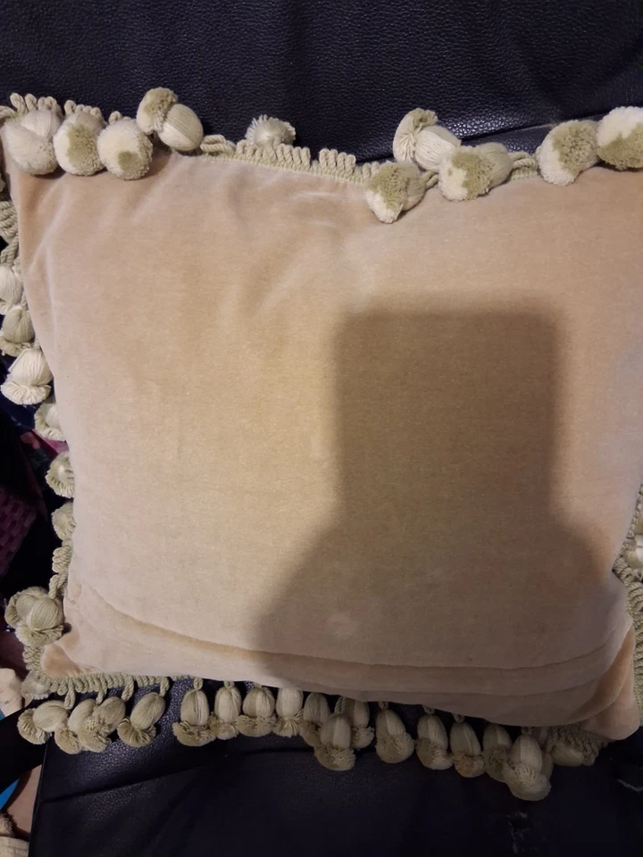 Almohada de punta de aguja vintage Katha Diddel diseño oriental de Japón? Foto 3 de 4