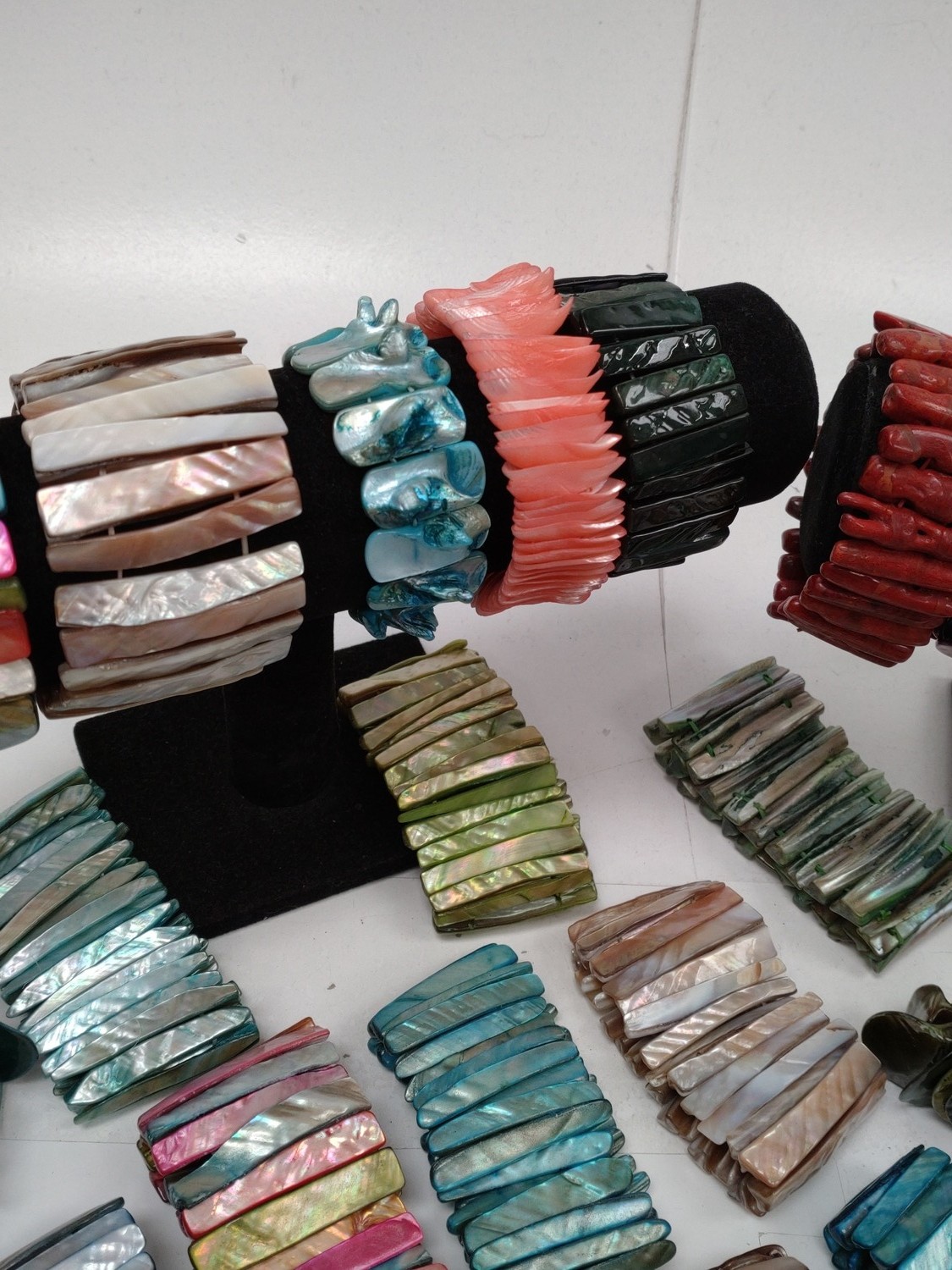 Large Bundle Shell Stretch Bracelets Job Lot 36 B… - image 4