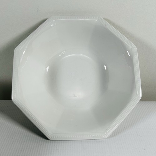 Set of 4 Johnson Brothers HERITAGE WHITE 6-7/8" Cereal Soup Bowls England - Picture 2 of 6