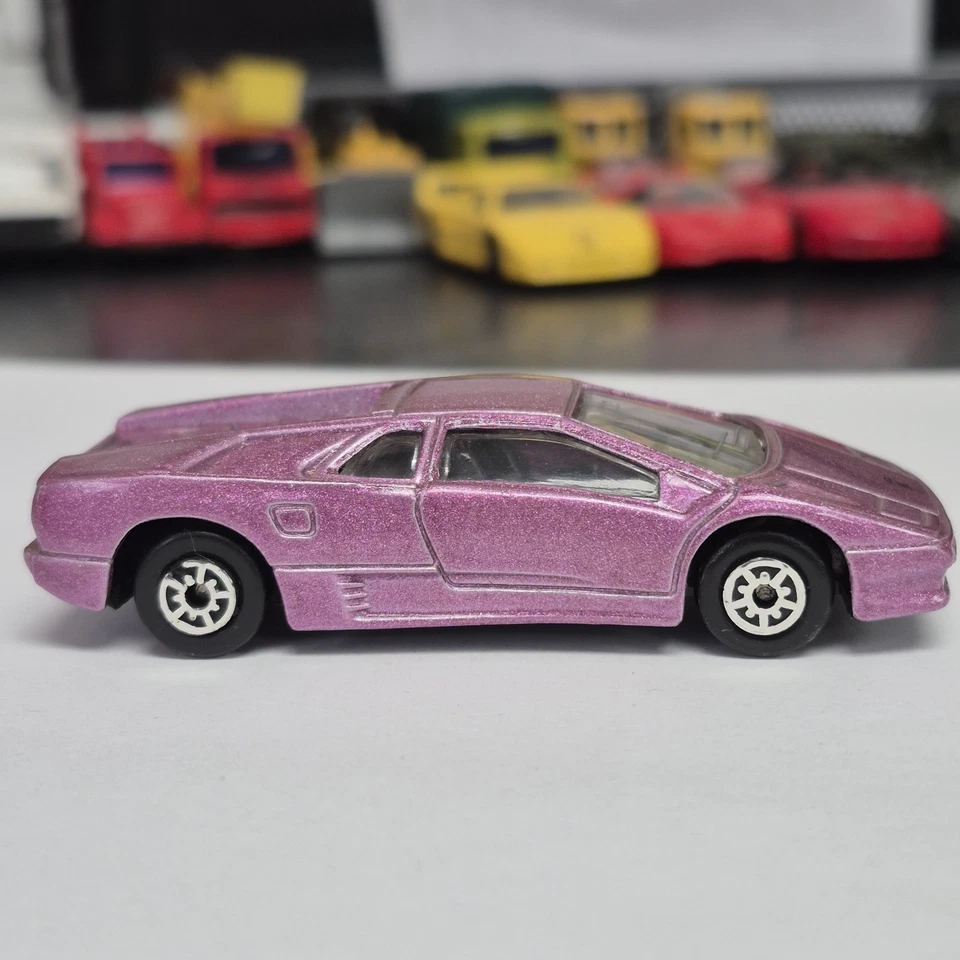 Maisto Lamborghini Diablo Metallic Purple Color 1:64 Diecast Model Car - Image 4 of 4