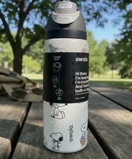 Snoopy Owala 32oz Black White FreeSip Water Bottle Stainless Steel NWT