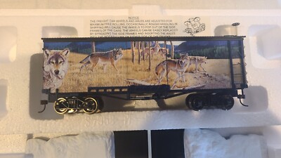 Silver Moon Express Hawthorne Village Wolf Walk Boxcar and