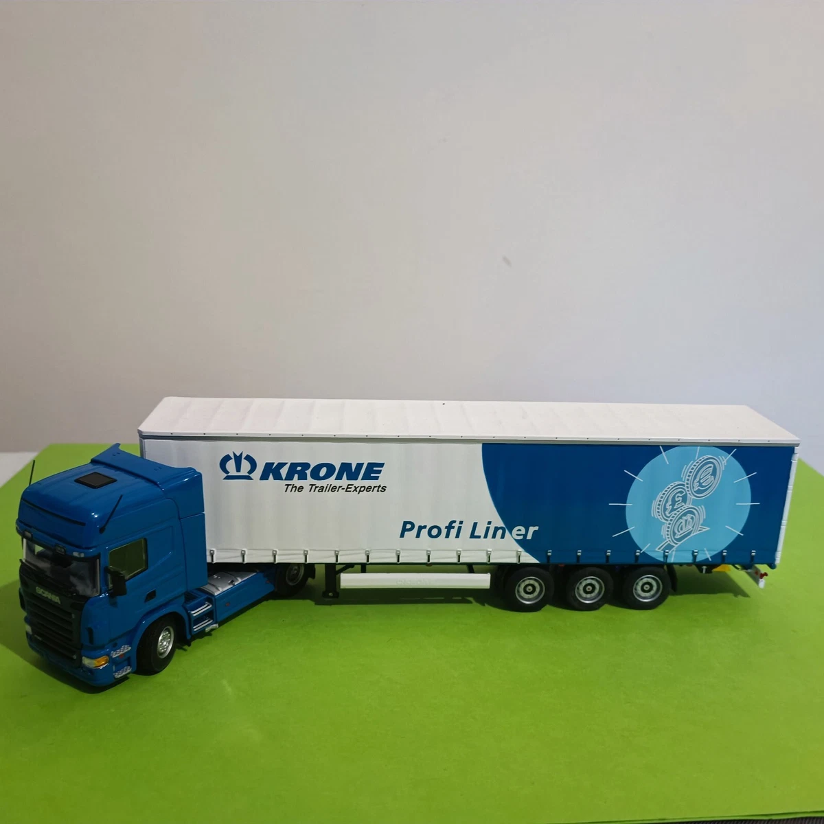 LION TOYS 1/50 Scale Diecast LT09W - Scania Truck & Fridge Trailer