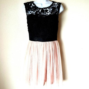 forever 21 black lace top