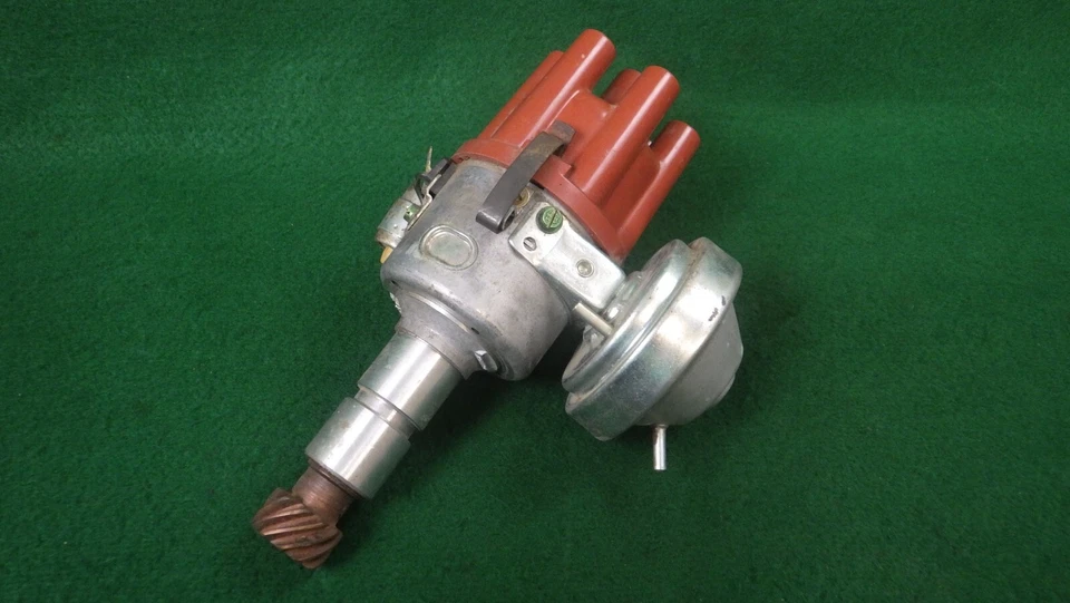 Дистрибьютор Bosch 0231162004 BMW 3.0 3.0CS - Изображение 4 из 4