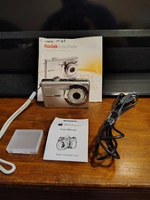 Kodak EasyShare M753 7.0MP Digital Camera Tested/ Working with Accessories