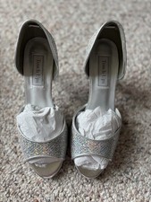 New Box Touch Ups Jolee Silver Women 6.5M Open Toes High heels Sparkle Wedding