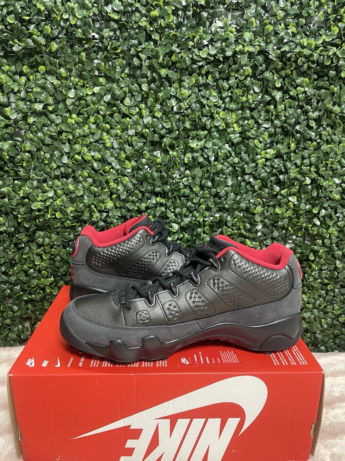 Men's Nike Air Jordan 9 Retro Low Golf 'Charcoal Black/Red' FJ5934-002 Size 9.5 thumbnail 4