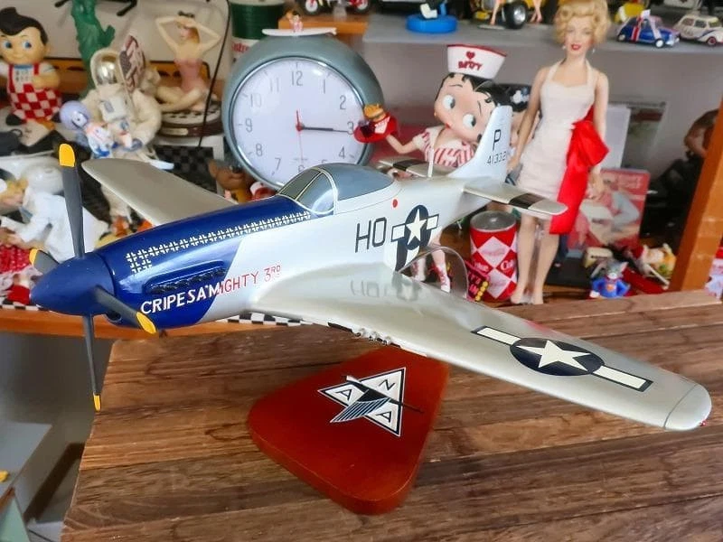 Aereo Di Legno El 40Cm Mustang P-51 Krips Mighty 1/48 - Immagine 2 di 4