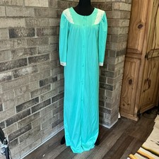 70s VINTAGE Teal Housecoat Nightgown Lace Trim Button Front Maxi Robe S/M 35E3