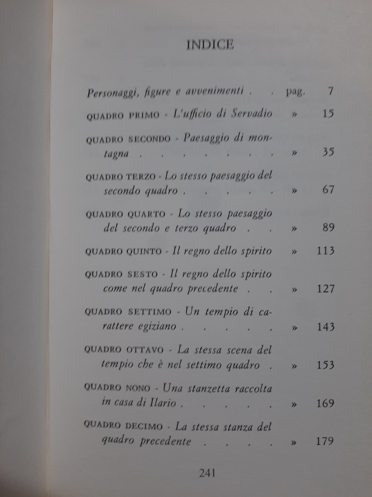 Foto 11 di 12