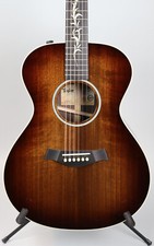 Used 2022 Taylor C22e Ltd Custom Grand Concert Walnut/rosewood And Circa 74 Amp