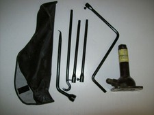 2000-2006 Toyota Sequoia Tundra Spare Tire Lowering Kit Tools Bottle