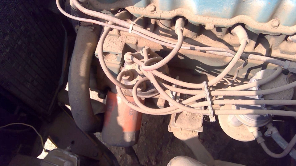 Distribuidor de encendido Ford Ranchero 64 170 I6 Foto 3 de 4