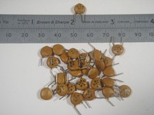 8.2 pF NPO Ceramic Disk Capacitors, qty 25