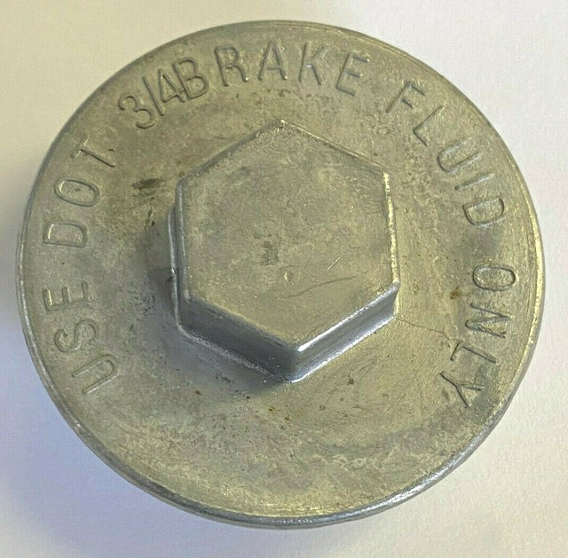 WAGNER F16500 Master Cylinder Filler Cap Nash Checker International