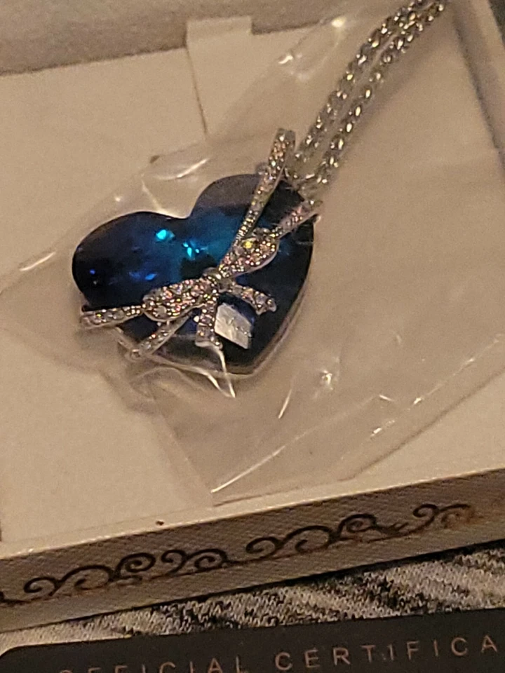 Collar Corazón QIANSE LOVE YOU FOREVER con CERTIFICADO Foto 2 de 4