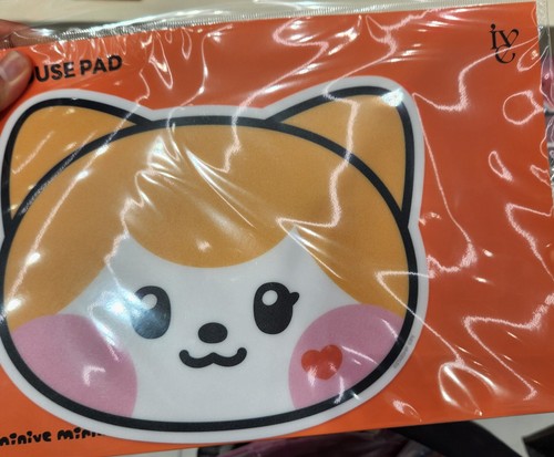 IVE x MINIVE MOUSE PAD SWITCH POP-UP official MD LineFRIENDS - Picture 12 of 13