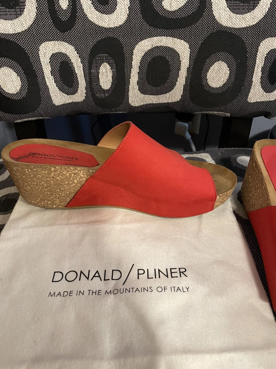DONALD J PLINER Ginie Leather Platform Wedge Sandals 11