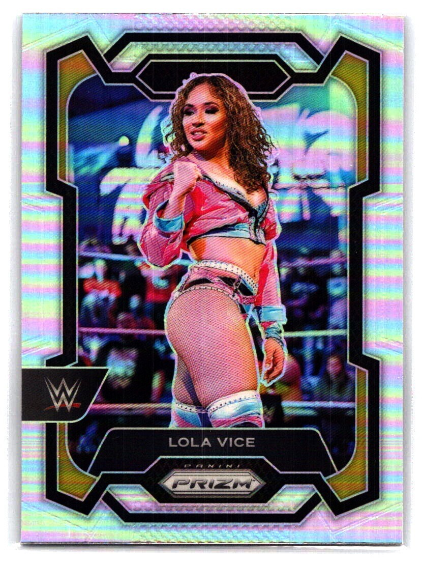 ▼ toLA✯24 2024 Panini Prizm WWE Silver Prizm #187 Lola Vice NXT